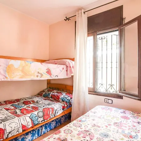 Apartment Belvilla By Oyo Casa En El Roc De Sant Gaiet *